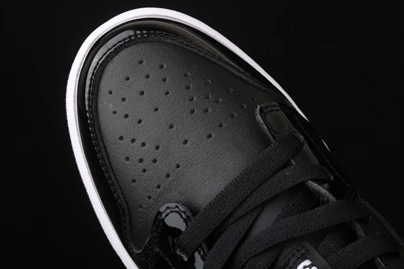 All categories Air Jordan Jordan series basketball shoes Air Jordan 1 Low Air Jordan 1 Low Black White AJ1 Joe 1 black and white small patent leather 553560-002